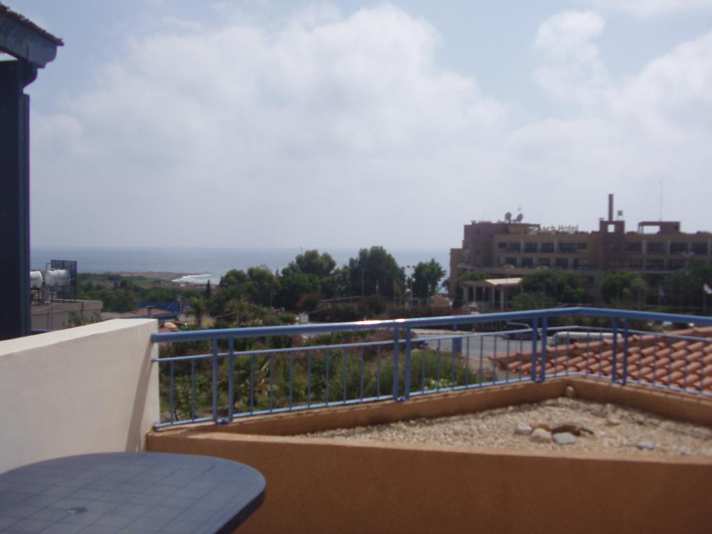 King'S Palace Apartment Paphos Habitación foto