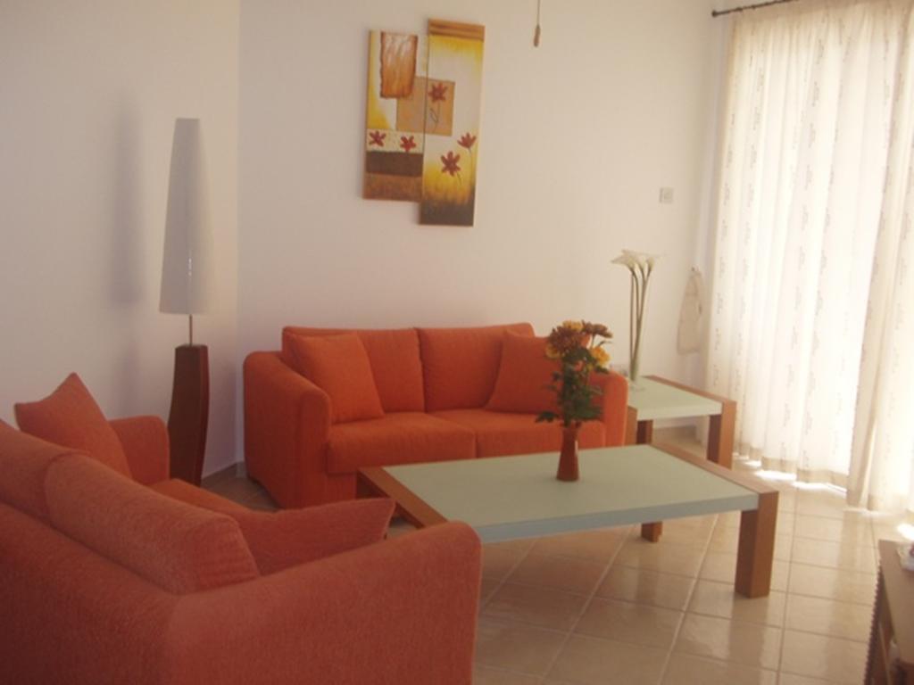 King'S Palace Apartment Paphos Habitación foto